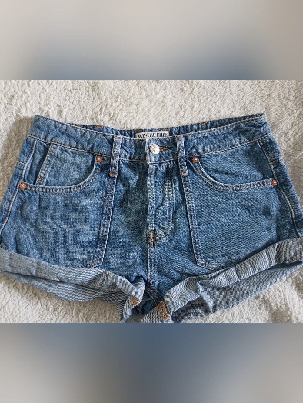Free People We The Free Beginners Luck Cuffed Denim Jean Shorts 26 EUC